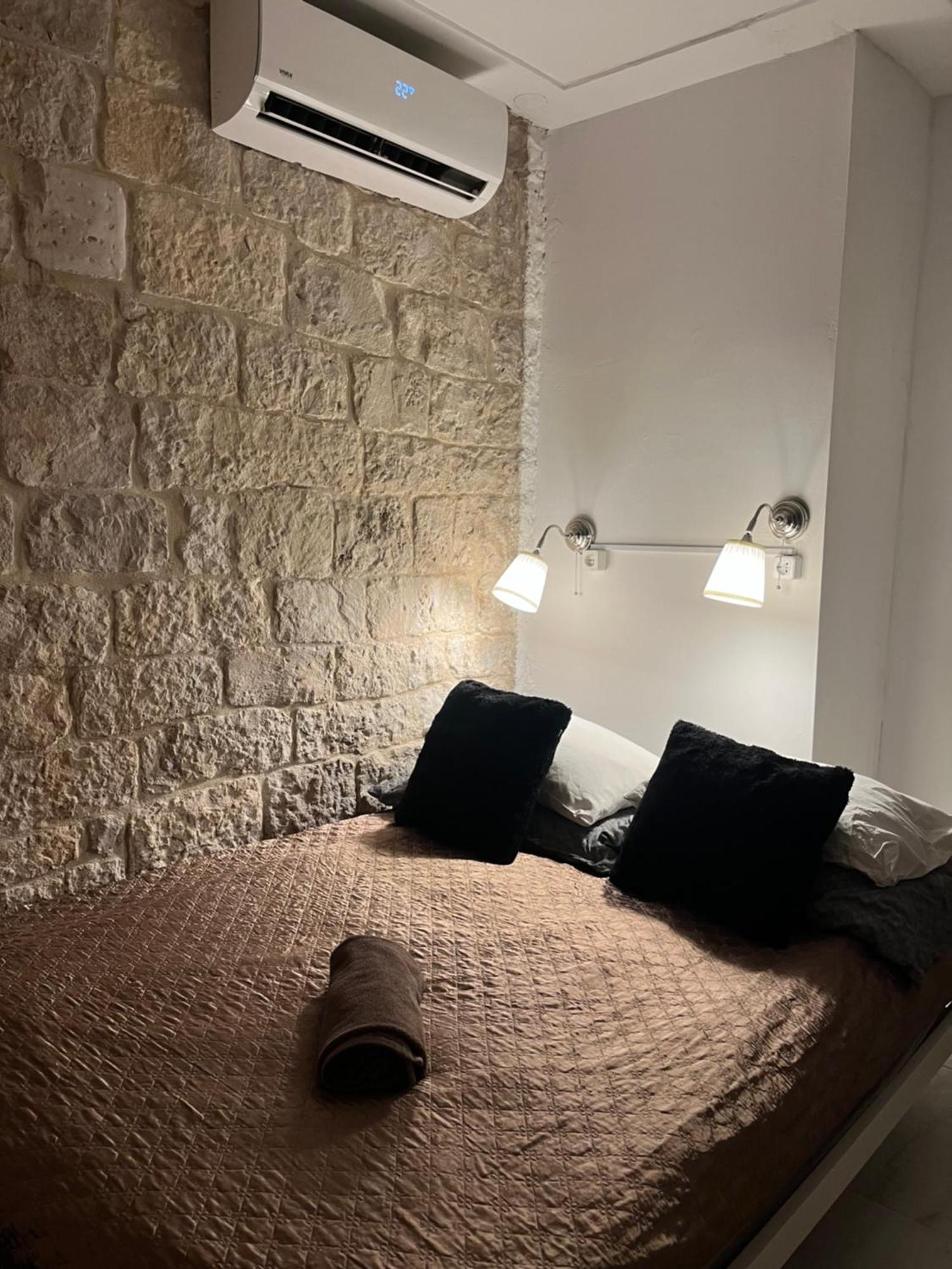 Tortosa Stari Grad Appartement Split Buitenkant foto